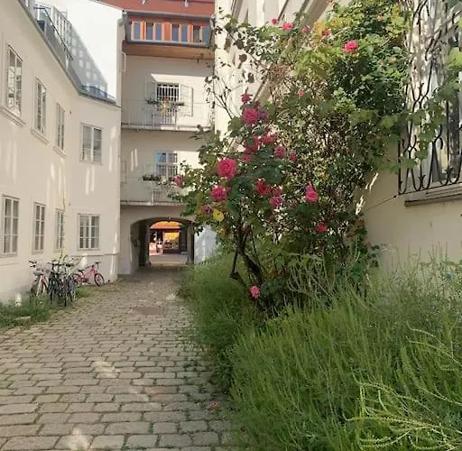 Kleines Stadthaus In Toplage * Wenen